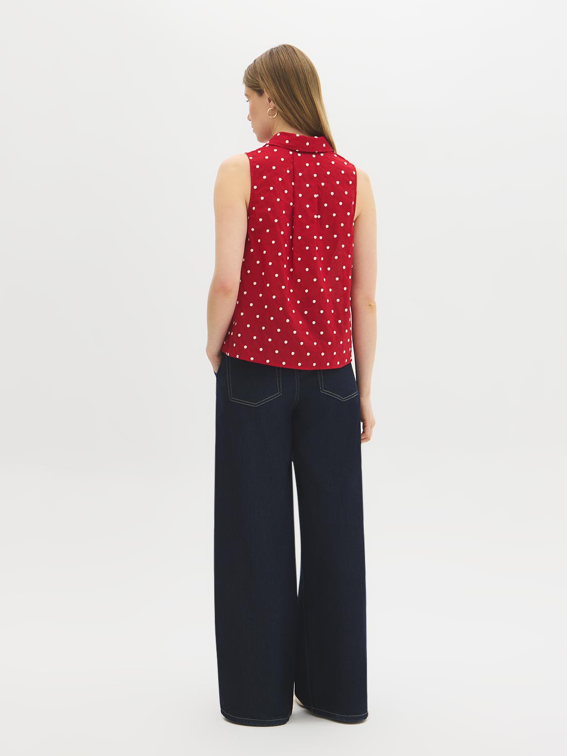 Embroidered Cotton Sleeveless Blouse