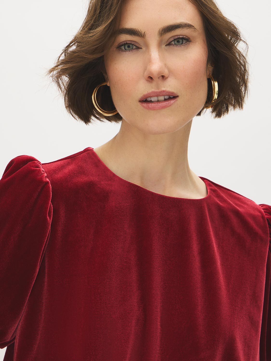 Lipstick Velvet Cropped Top with Balloon Sleeves - Close-up Fabric Detail - Suzy Shier