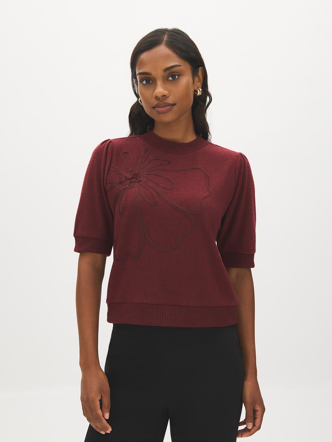 Zinfandel Melange Cropped Hacci Top with Puff Sleeves - Woman Wearing Embroidered Crew Neck Top - Suzy Shier