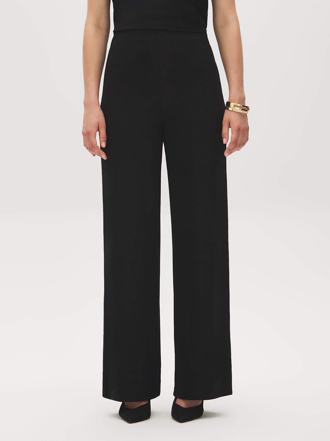 Black Shimmer Knit Wide-Leg Pull-On Pant - Woman Wearing Sparkling Wide-Leg Trousers - Suzy Shier