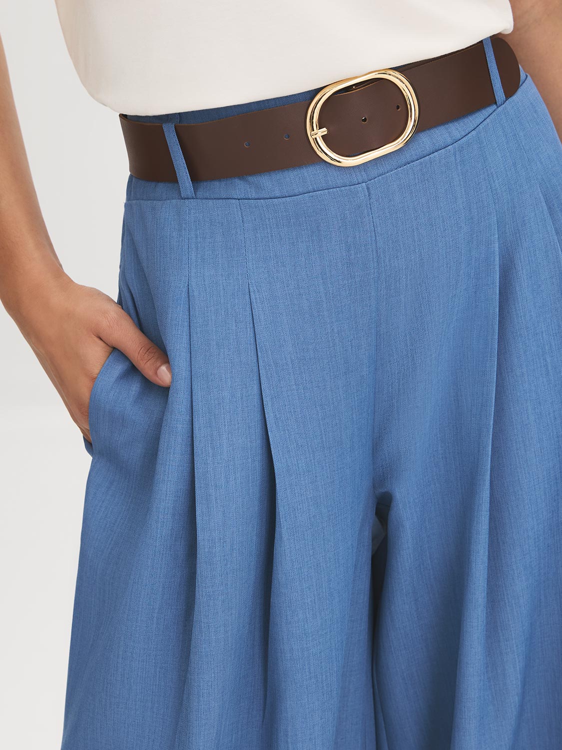 Wide-Leg Pull-On Pant with Belt | Suzy Shier