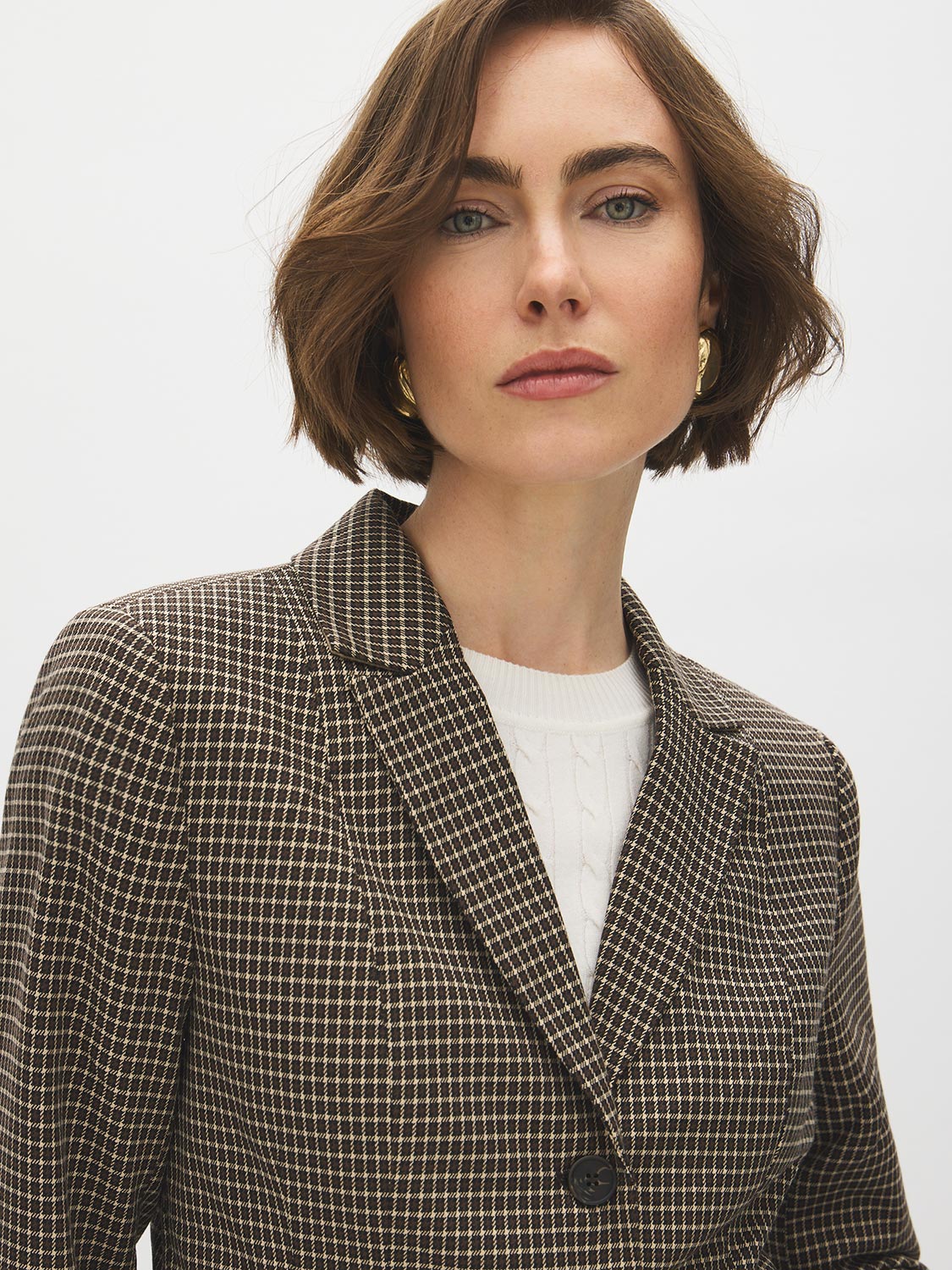 Brown/Beige Yarn-Dye Blazer with Contrast Collar - Close-up Fabric Detail - Suzy Shier