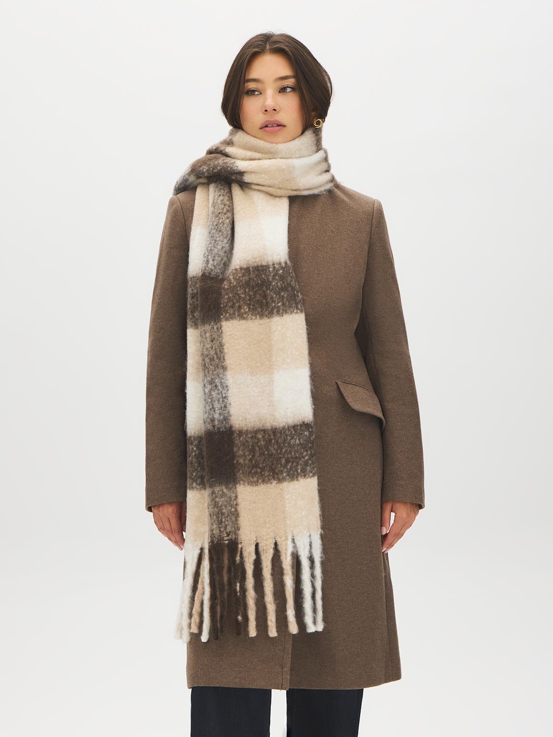 Brown/Beige Heavy Brushed Plaid Scarf - Close-up of Fringed Edges - Suzy Shier