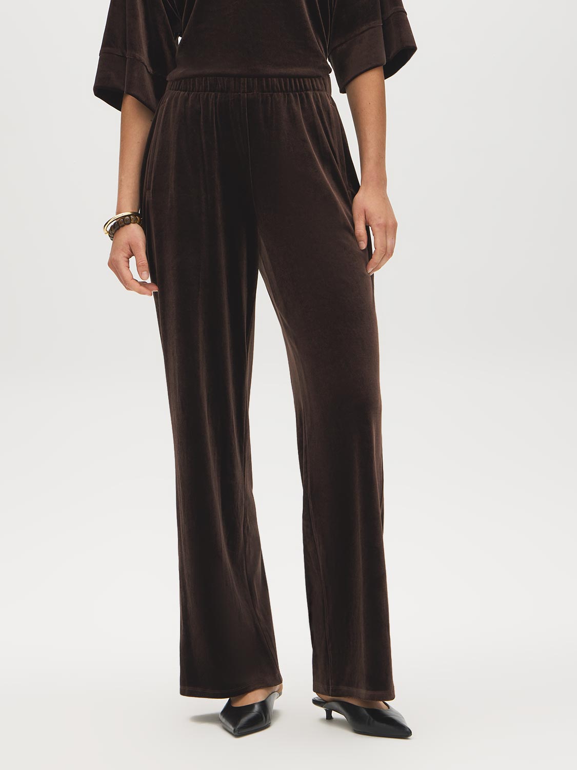 Coffee Bean Knit Velvet Wide-Leg Pull-On Pants - Front View - Suzy Shier
