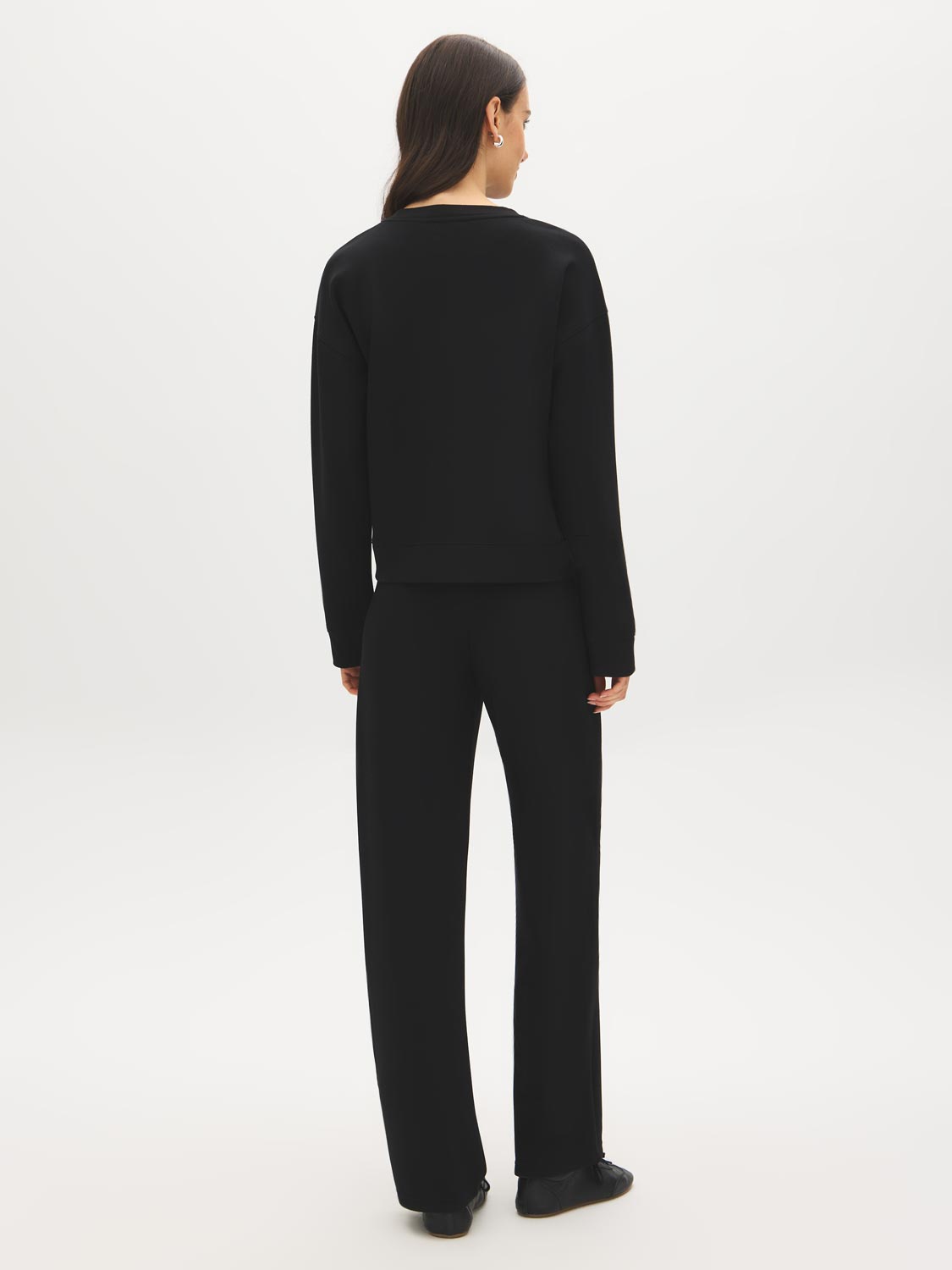 Coffee Bean Cloud Fleece Top with Drop Shoulder Sleeves - Back View - Suzy Shier