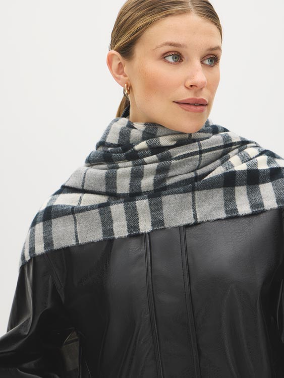 Grey/Black Plaid Scarf with Fringes - Front View - Suzy Shier
