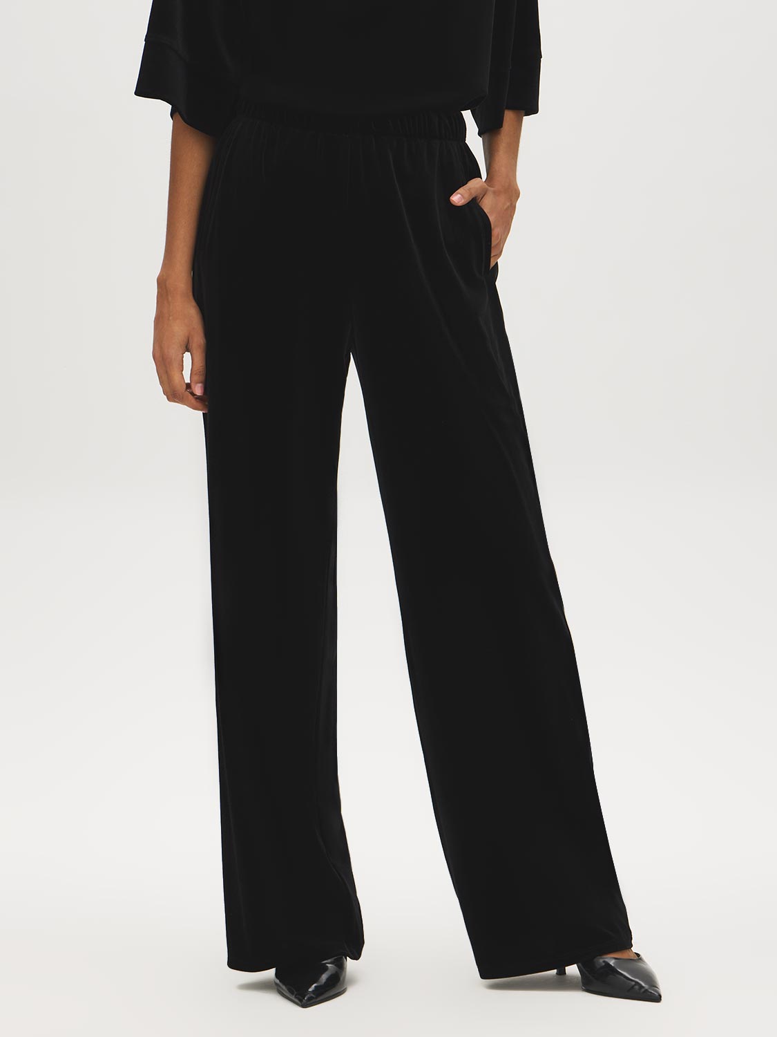 Black Velvet Wide-Leg Pull-On Pants - Front View - Suzy Shier