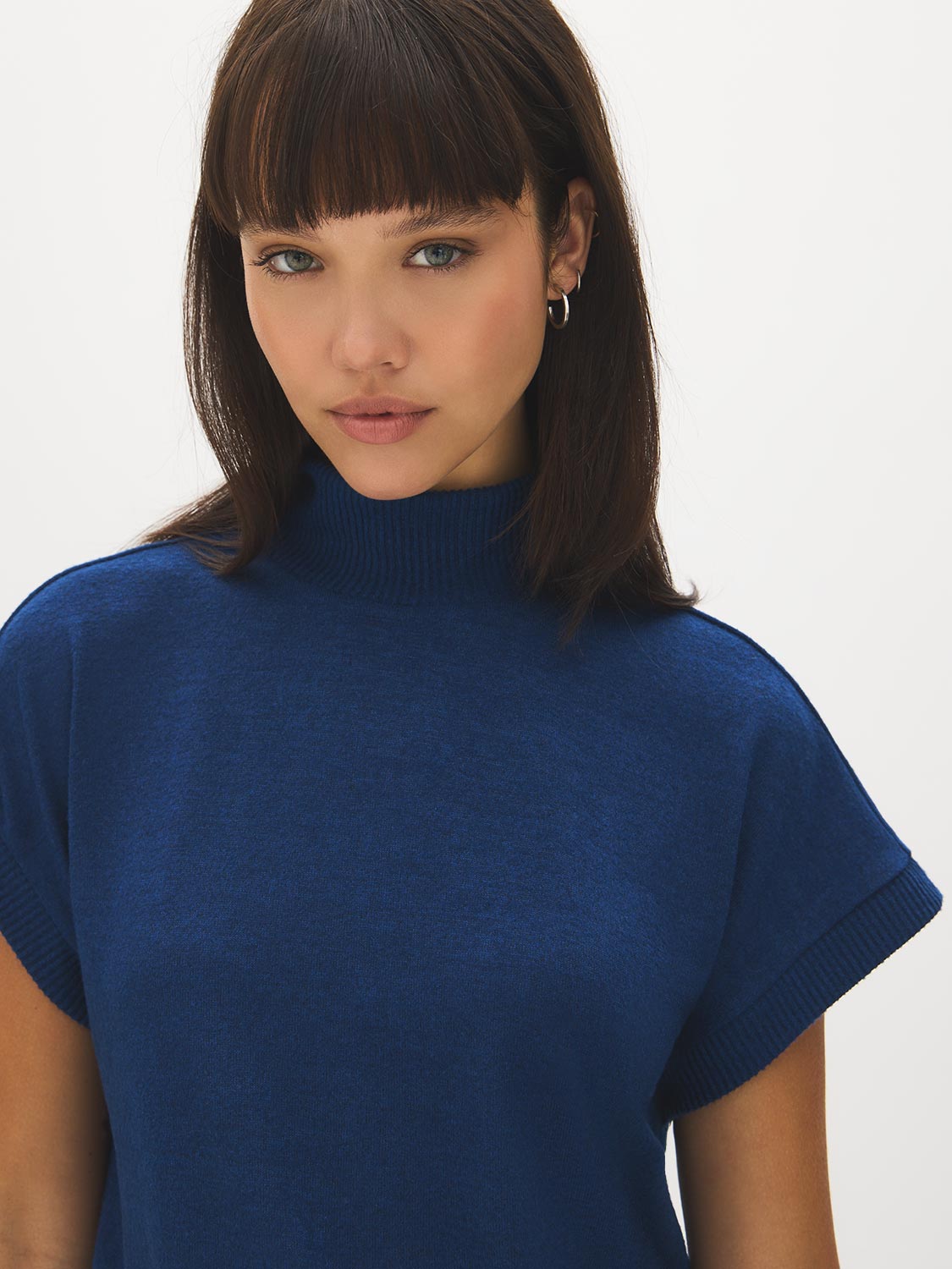 Estate Blue Melange Mock Neck Top - Close-up Fabric Detail - Suzy Shier