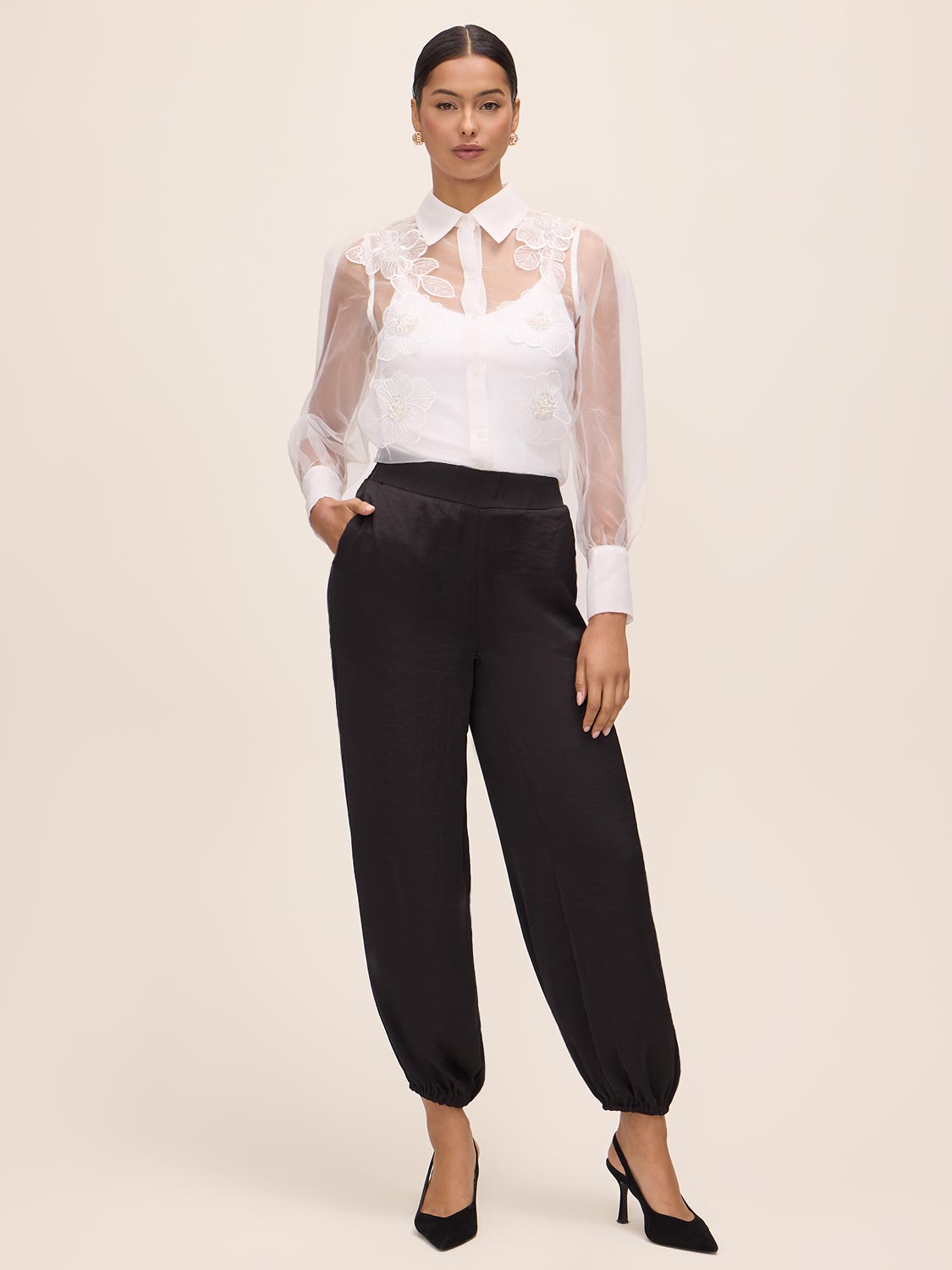 Black Satin Balloon Leg Pant - Woman Wearing Elegant Evening Pants - Le Chateau