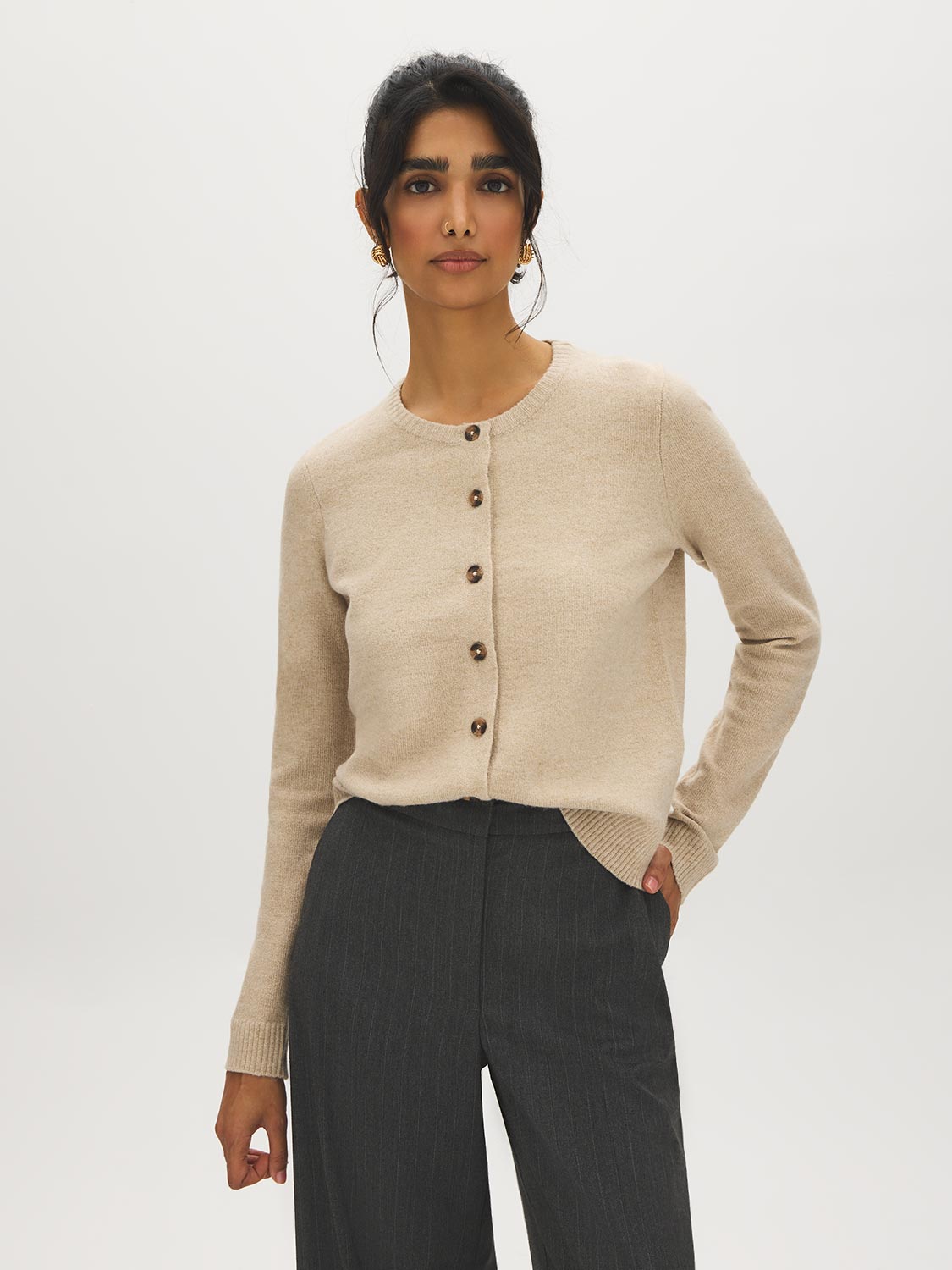 Oat Melange Button-Front Long Sleeve Cardigan - Woman Wearing Cozy Knit Sweater - Suzy Shier