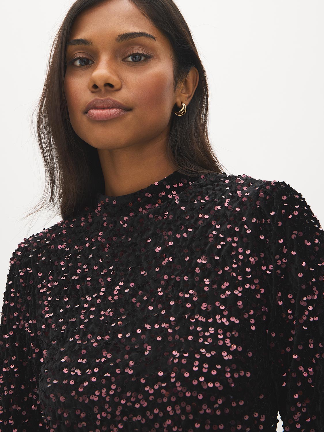 Black Purple Sequin Velvet Top with Mock Neck - Close-up Fabric Detail - Suzy Shier