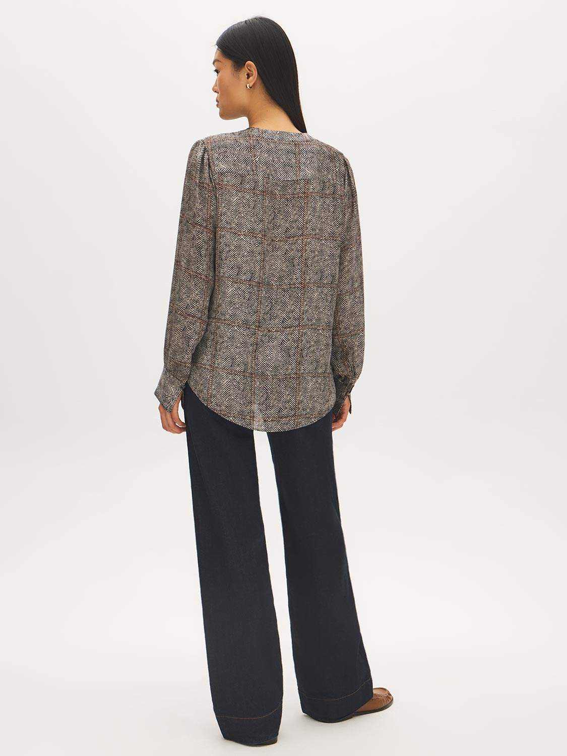 Gardenia Abstract Herringbone V-Neck Tunic Blouse - Back View - Suzy Shier