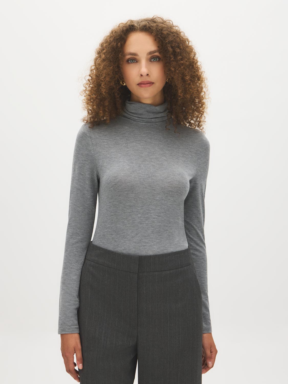 Black Long Sleeve Turtleneck Jersey Top - Front View - Suzy Shier