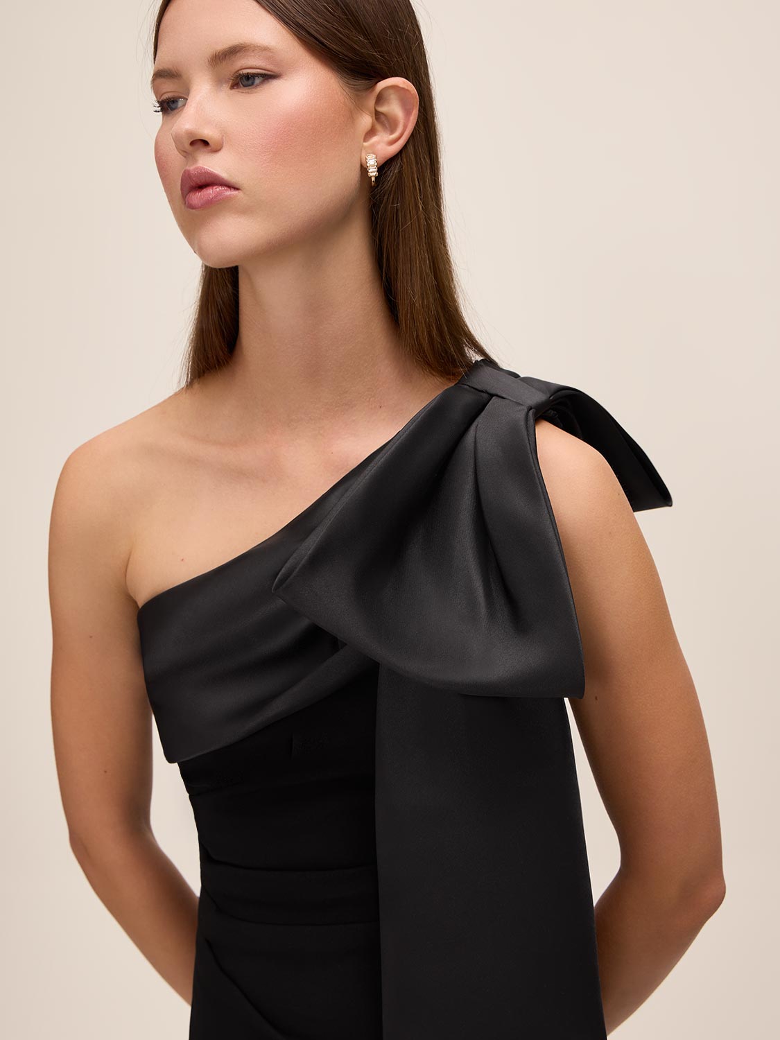 Black One-Shoulder Knit Crepe Sheath Dress - Shoulder Detail - Le Chateau