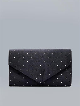  Handbags </br>by Le Château