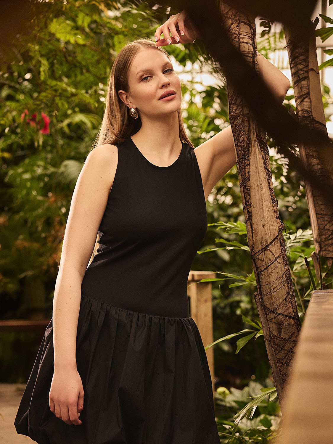 ☆HAE BY HAEKIM☆RIBBON SLEEVELESS PLEATED MINI DRESS Sleevess Bubble Hem Mini Dress – Suzy Shier
