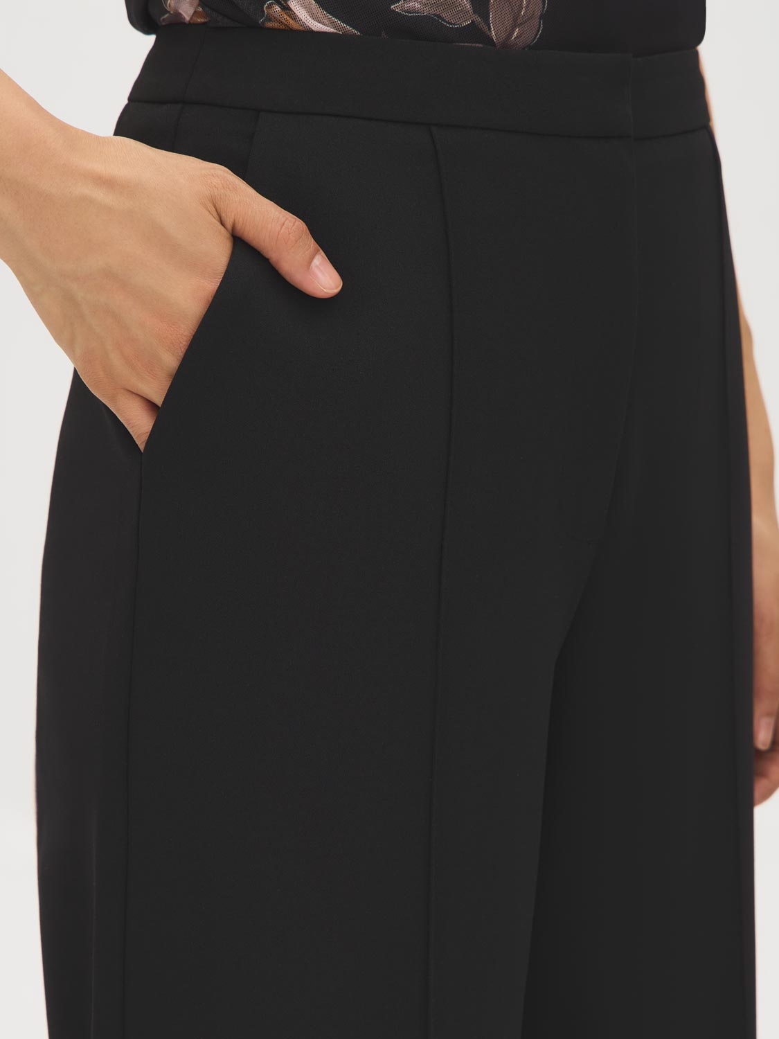Black Pintuck Front Knit Pants - Pocket Detail - Suzy Shier