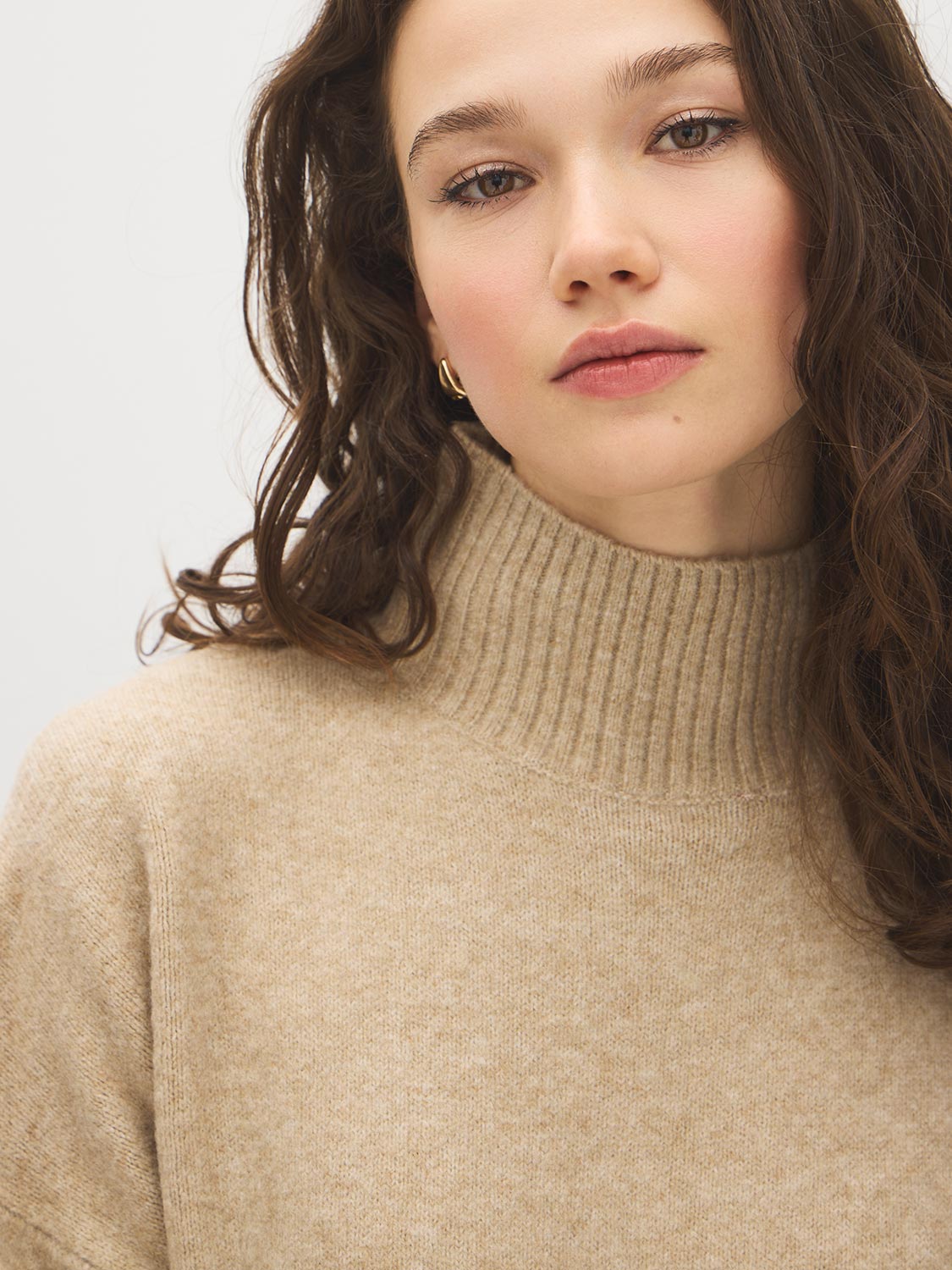 Fancy Beige Melange Mock Neck Knit Sweater - Close-up Fabric Detail - Suzy Shier