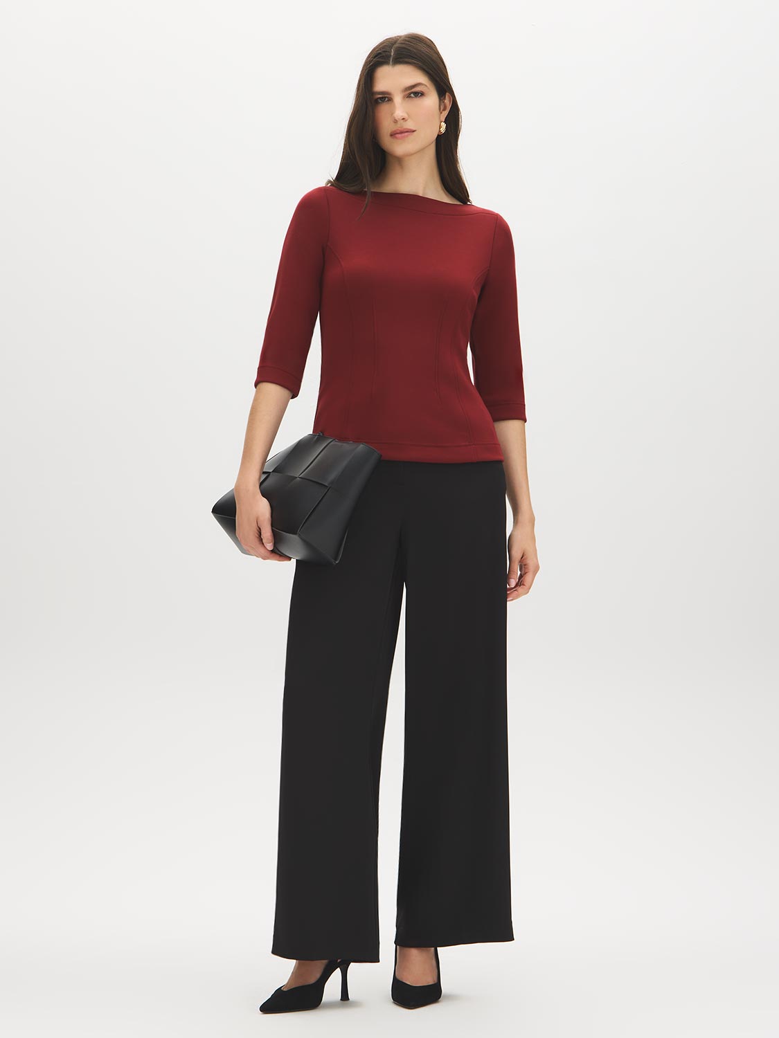 Syrah 3/4 Sleeve Boat Neck Fitted Top - Front View - Suzy Shier