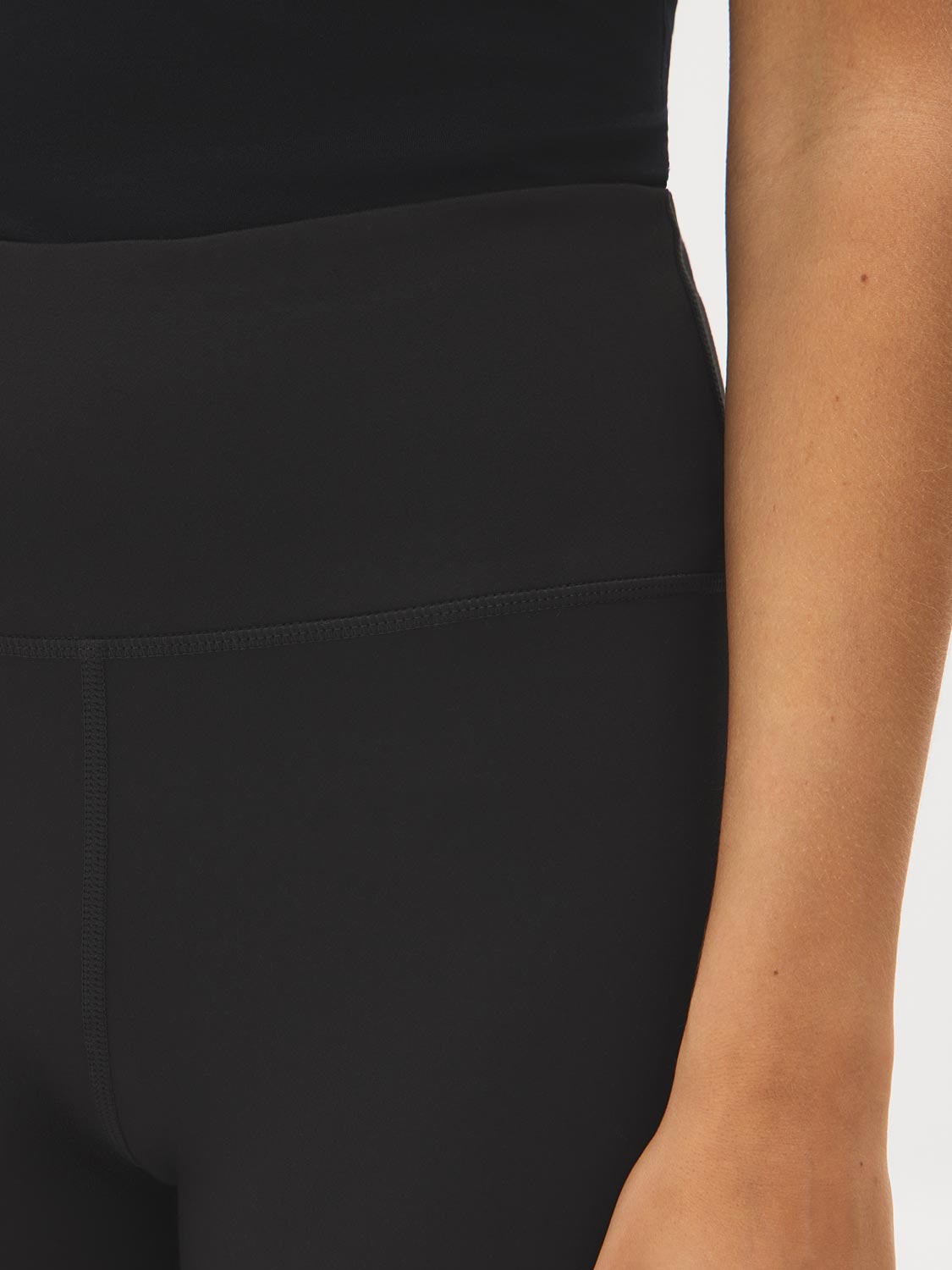 Black Brushed Knit Leggings with Wide Waistband - Waistband Detail - Suzy Shier