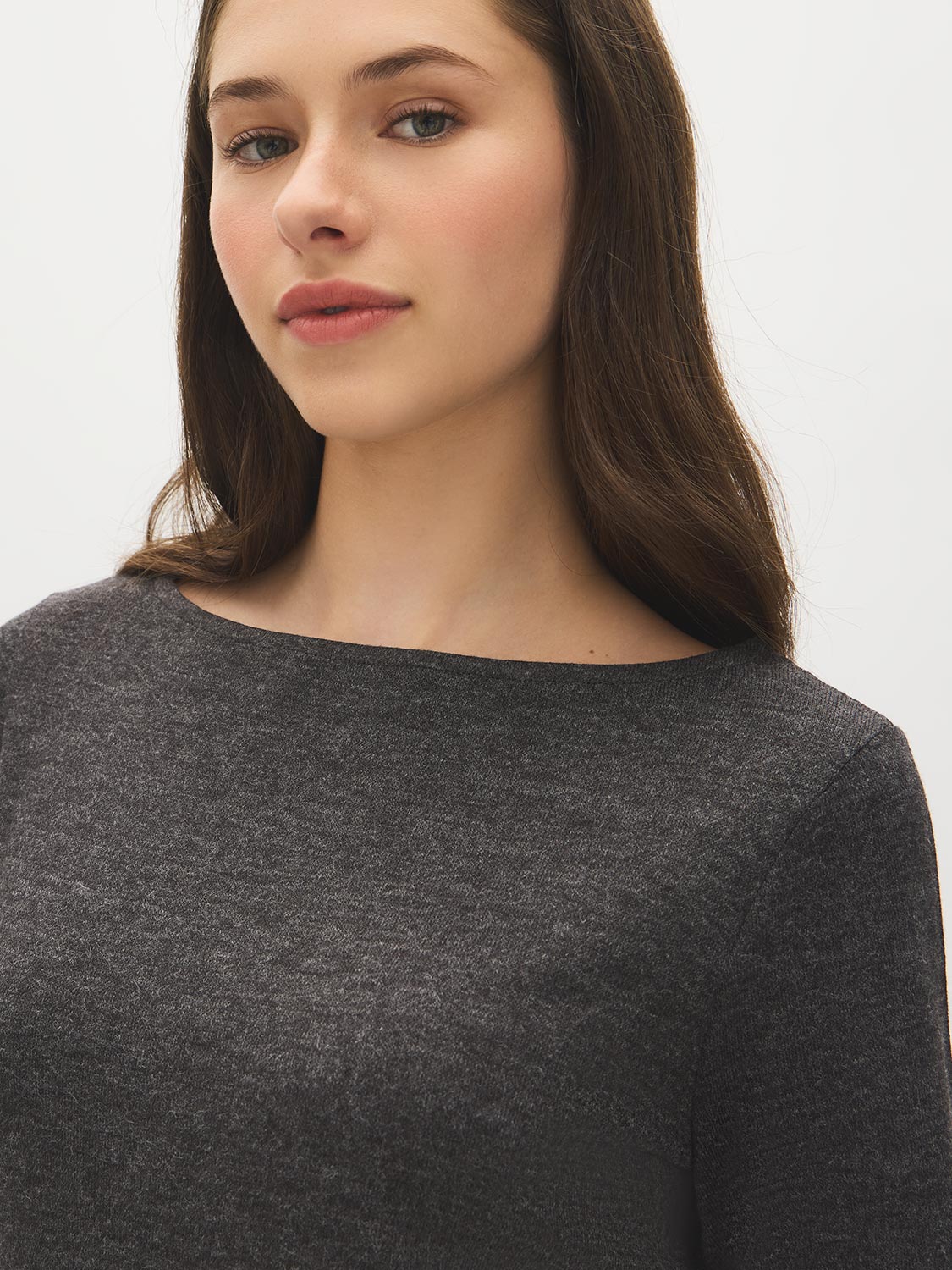 Grey Melange Asymmetrical Hem Sweater - Close-up Fabric Detail - Suzy Shier