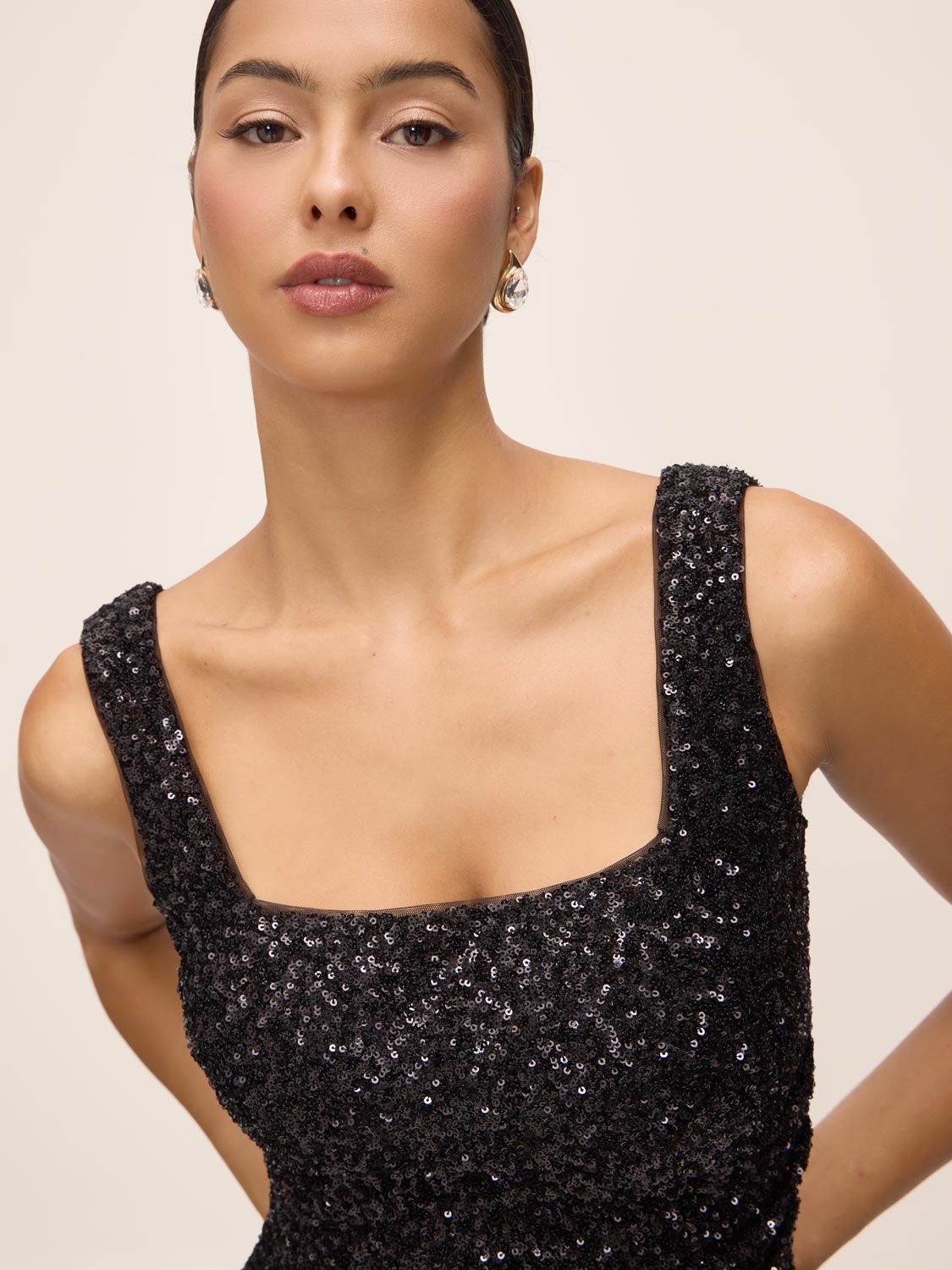Black Square Neck Sleeveless Sequin Sheath Dress - Close-up Neckline Detail - Le Chateau