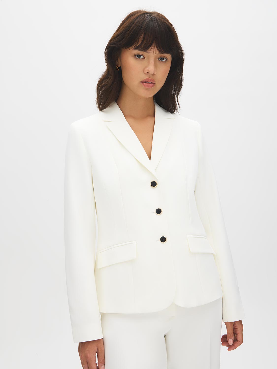 Off White Three-Button Notch Collar Blazer - Woman Wearing Classic Fully Lined Blazer - Suzy Shier