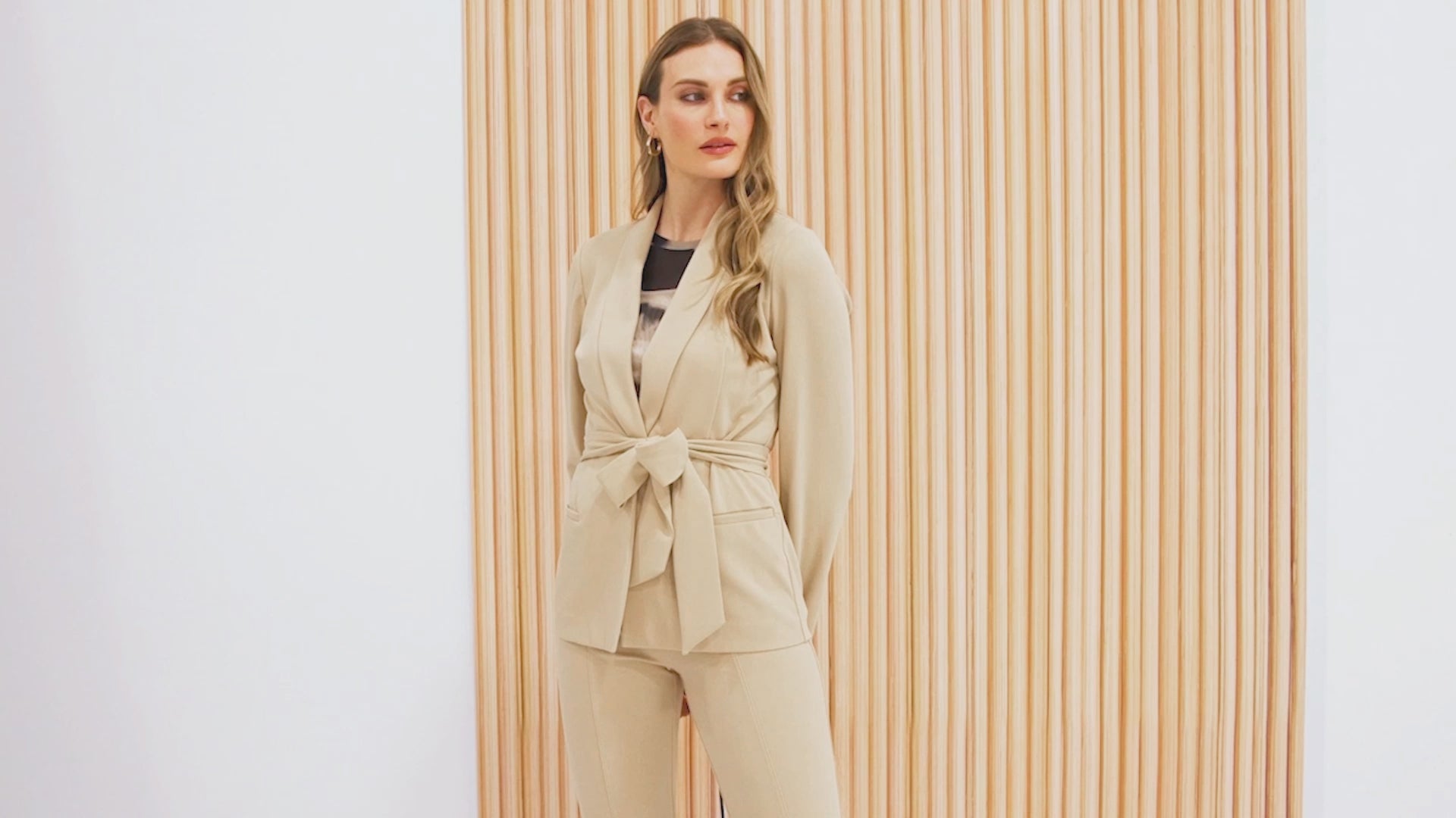 Tenues de Travail-votre nouveau 9 à 5/ workwear- your nee 9-5